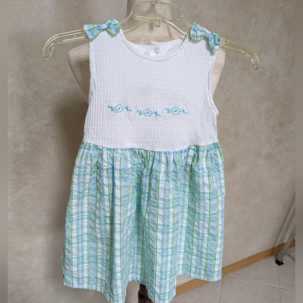 Thomas Dress